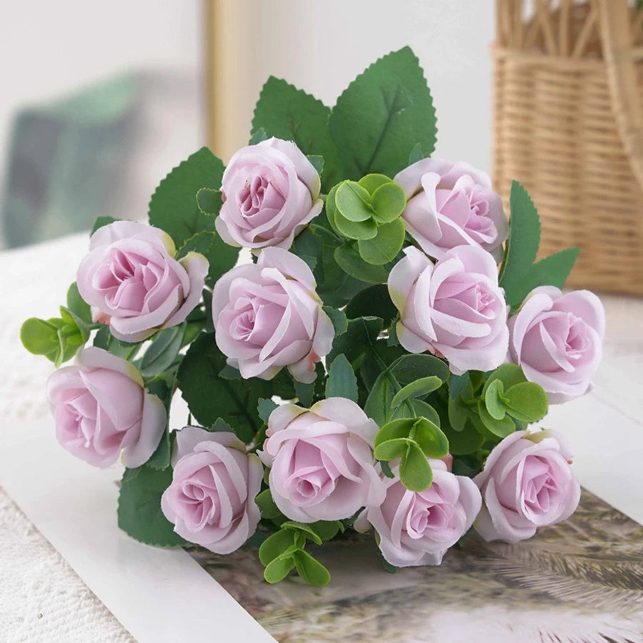Artificial Flowers Vase for Home Decor Outdoor Garden Christmas Eucalyptus Leaves Fake Plants Wedding Party Silk Roses Bouquet
