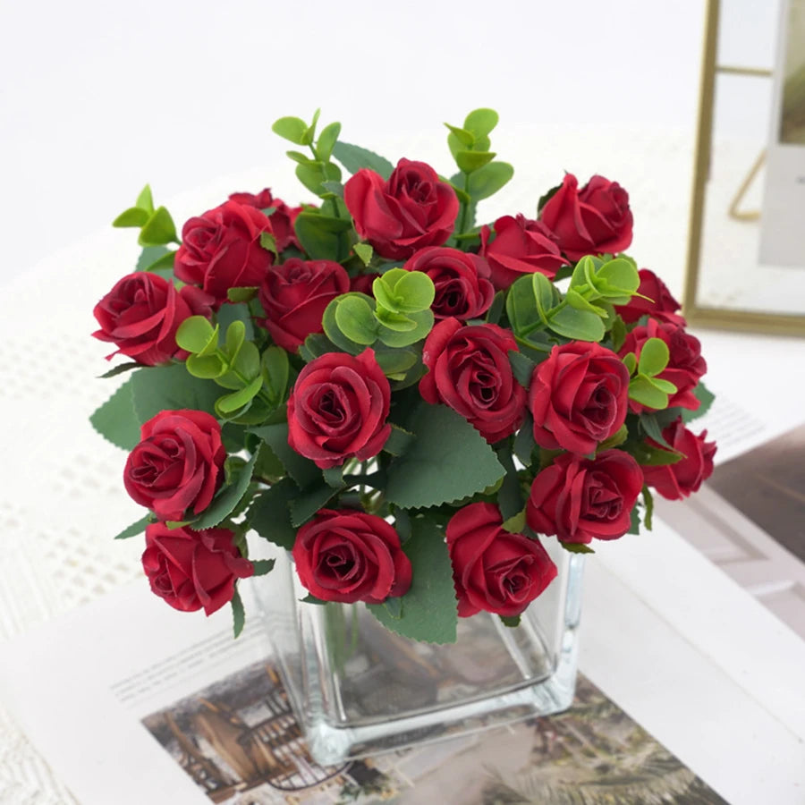 Artificial Flowers Vase for Home Decor Outdoor Garden Christmas Eucalyptus Leaves Fake Plants Wedding Party Silk Roses Bouquet