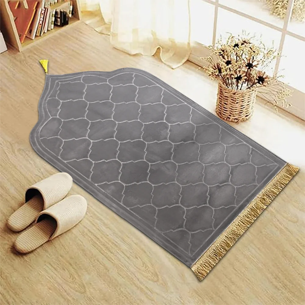 Thick Prayer Rug Prayer Mat with Tassels Islamic Turkish Irregular Anti-Slip Praying Rug Carpet Thick Soft Flannel