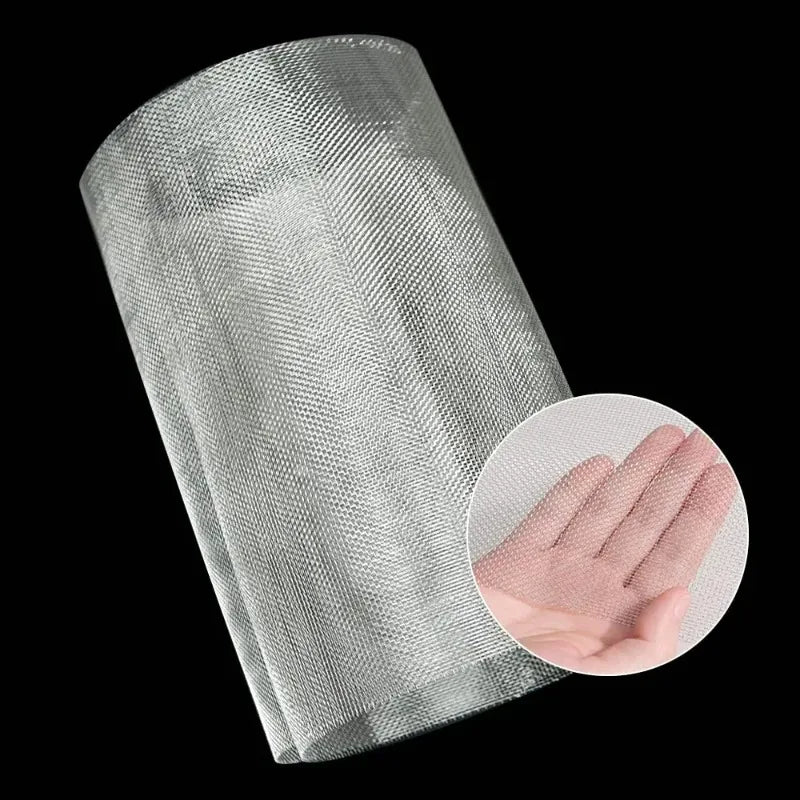304 Stainless Steel Mesh Woven Metal 30 Mesh Hole 0.07mm Suitable for Ventilation Cages Garden Windows and Filter Screens