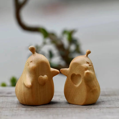Cute Wooden Carvings Never Separate Figurine Valentine's Day Gifts Boyfriend Birthday Hugs Pears Home Decor Desktop Ornaments