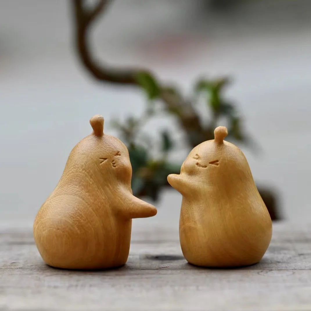 Cute Wooden Carvings Never Separate Figurine Valentine's Day Gifts Boyfriend Birthday Hugs Pears Home Decor Desktop Ornaments