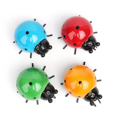 Mini Metal Ladybug Beetle Fence Hanger Wall Hanging Ornament Statue Outdoor Patio Garden Figurine Sculpture For Home Decor