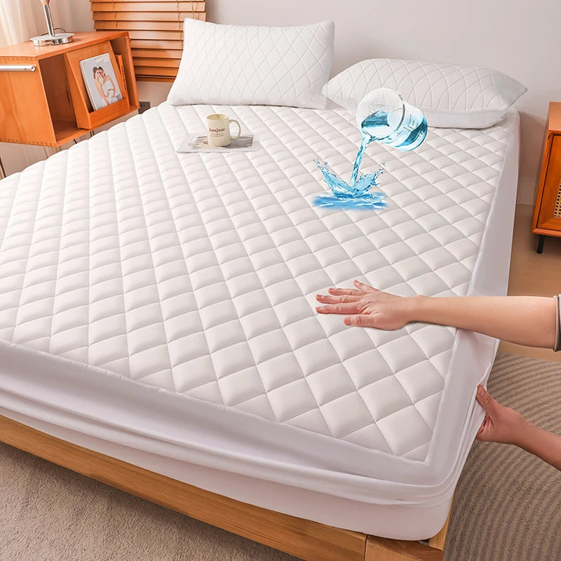 1pc Soft And Comfortable 100% Waterproof Mattress Protector, All-Season Cooling Breathable Noiseless Mattress Pad Cover, Thicken