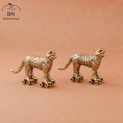 Copper Ski cat Small Ornaments Solid Brass Antique Animal Sculpture Crafts Desk Tea Table Decoration Home Decor for Living Room