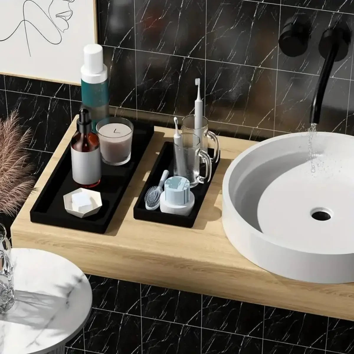 A multifunctional bathroom countertop storage tray, hand sanitizer shampoo display tray, jewelry display tray